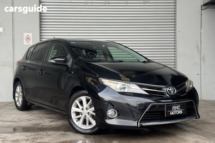 2013 Toyota Corolla Hatchback Ascent Sport