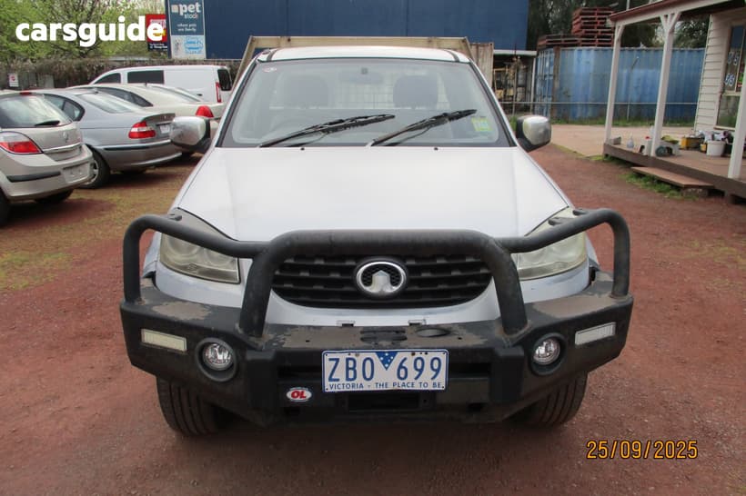 Grey 2012 Great Wall V200 Cab Chassis (4X4)