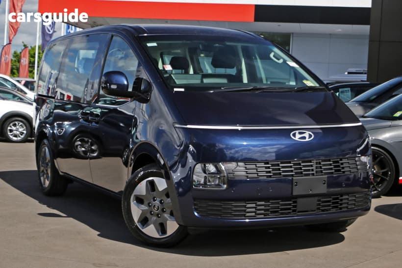 Blue 2026 Hyundai Staria Wagon