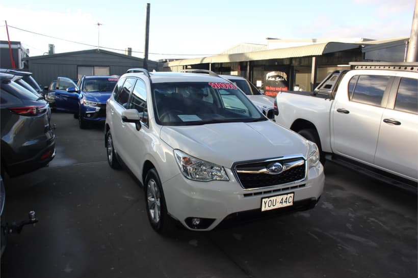 White 2015 Subaru Forester Wagon 2.5I-L