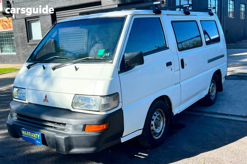2007 Mitsubishi Express Van Swb