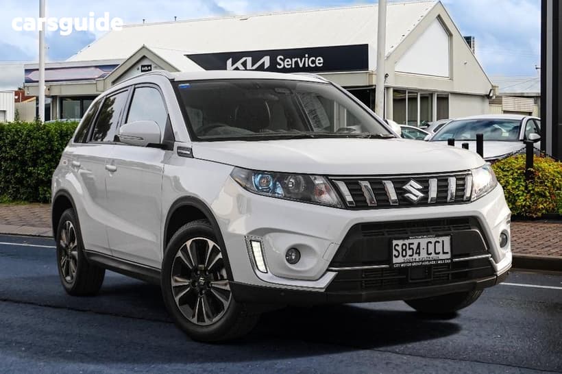 White 2019 Suzuki Vitara Wagon Turbo