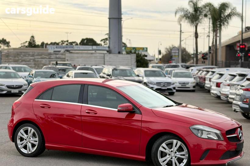 Red 2016 Mercedes-Benz A180 Hatchback