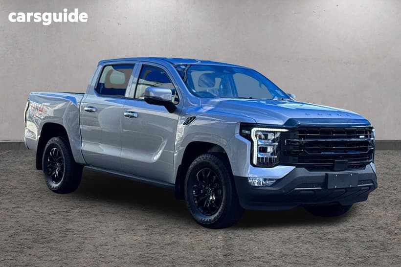 Silver 2026 Foton Tunland Dual Cab Pick-up V7-C (4X4)