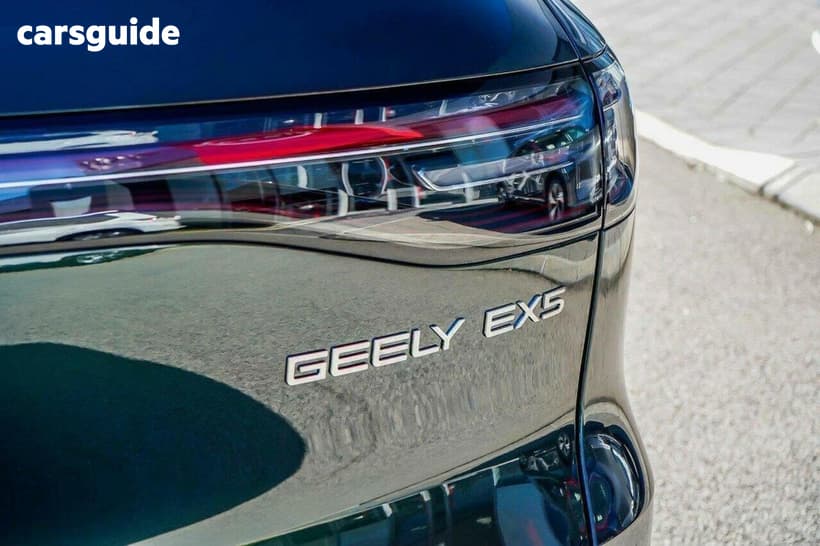 Green 2026 Geely EX5 Wagon Inspire Extended Range