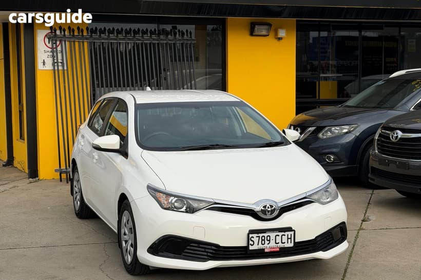 White 2016 Toyota Corolla Hatchback Ascent