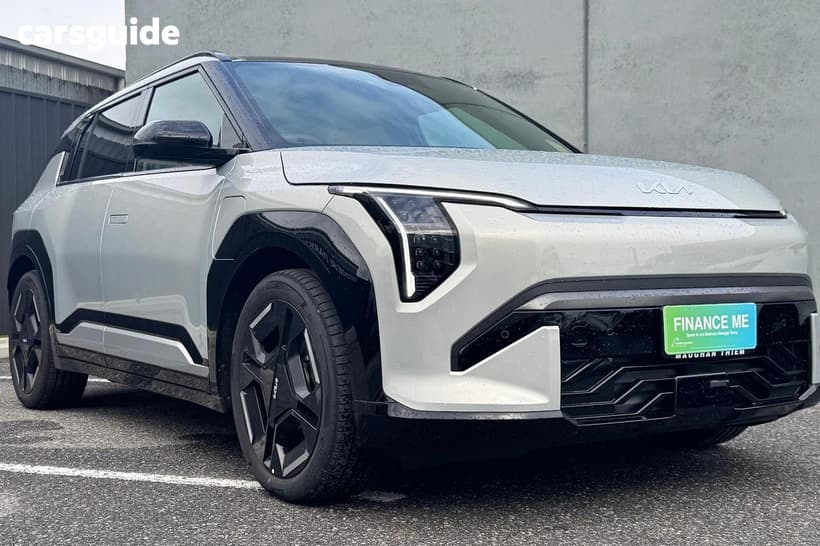 Silver 2026 Kia Ev3 Wagon Gt-Line Fwd Lr