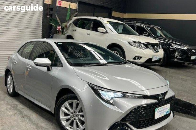 Silver 2022 Toyota Corolla Hatchback Ascent Sport + Navigation
