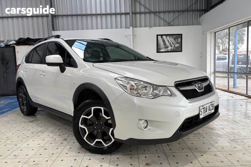 White 2013 Subaru XV Wagon 2.0I