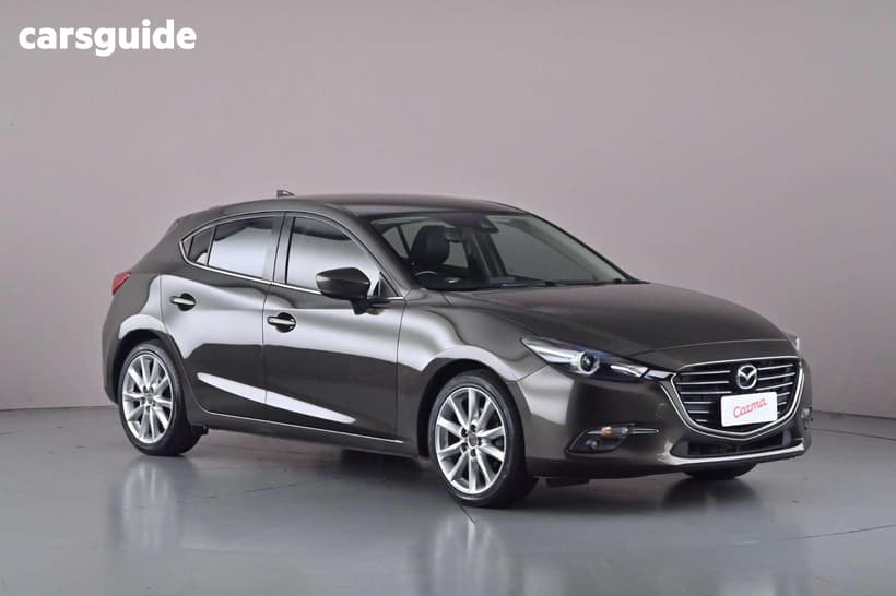 Silver 2016 Mazda 3 Hatchback Sp25 Gt