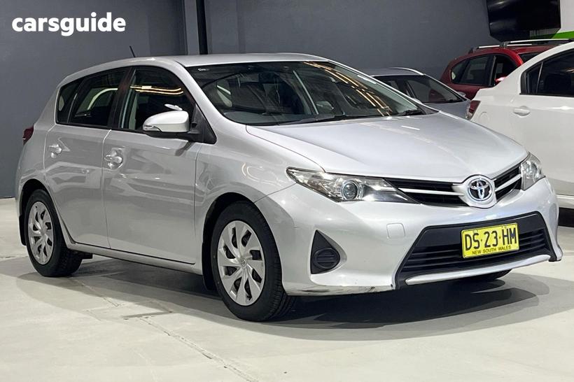 Silver 2013 Toyota Corolla Hatchback Ascent