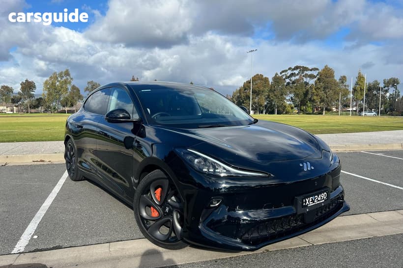 Black 2025 MG Im6 Wagon Pereformance