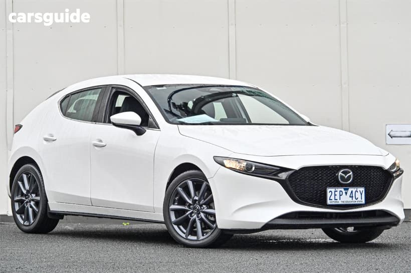 White 2023 Mazda 3 Hatchback G25 Gt