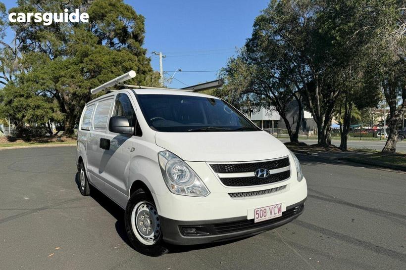 White 2014 Hyundai Iload Van