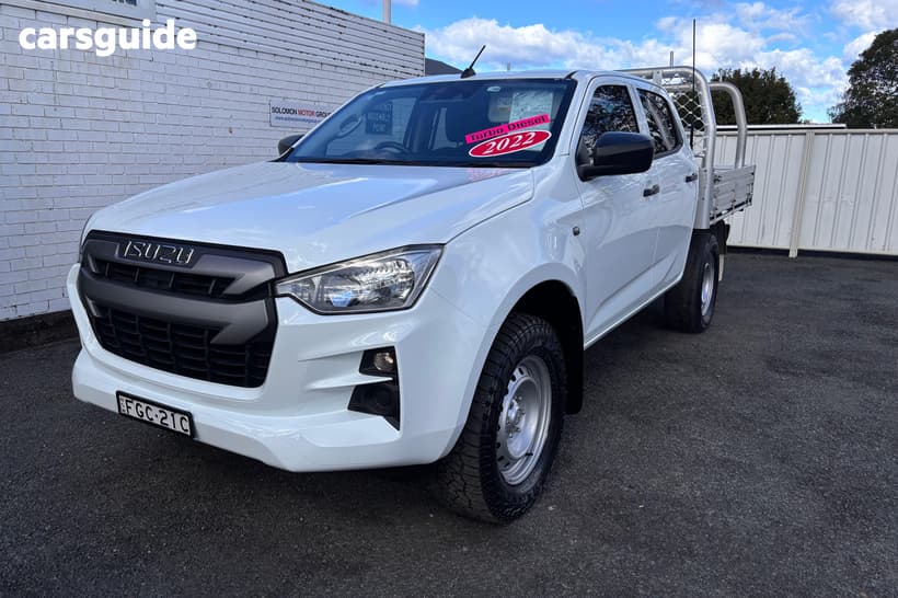 White 2022 Isuzu D-MAX Crew Cab Chassis Sx (4X4)