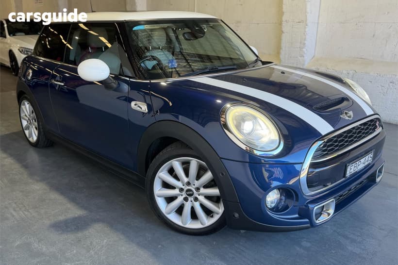 Blue 2014 Mini Cooper Hatchback S