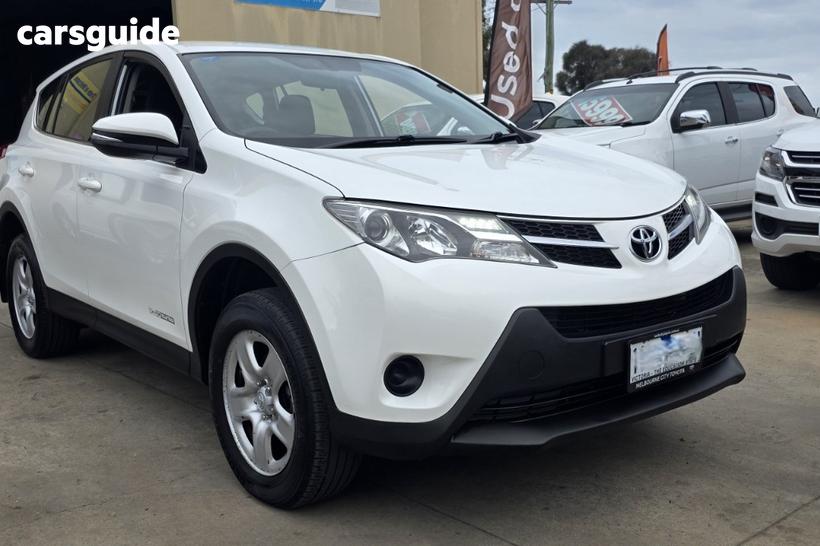 White 2014 Toyota RAV4 Wagon Gx (4X4)