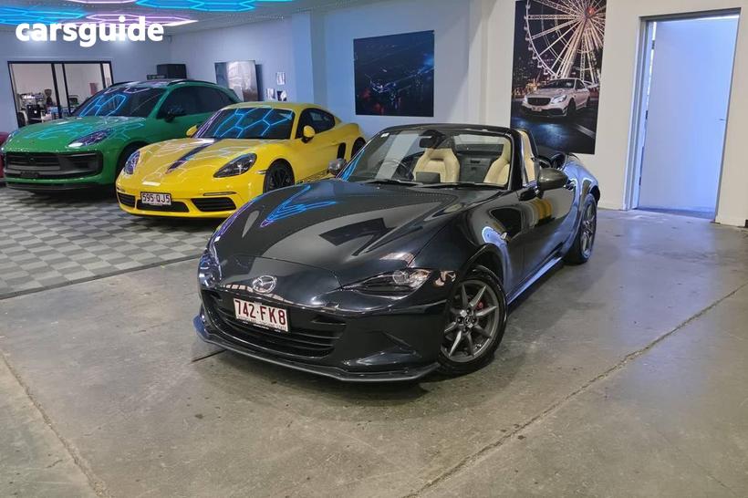 Black 2015 Mazda MX-5 Roadster Gt