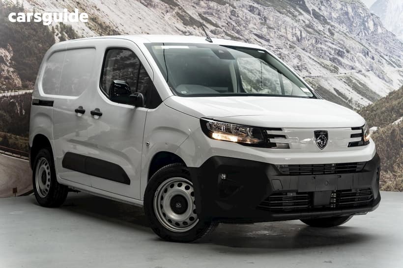 White 2024 Peugeot Partner Van Pro Short