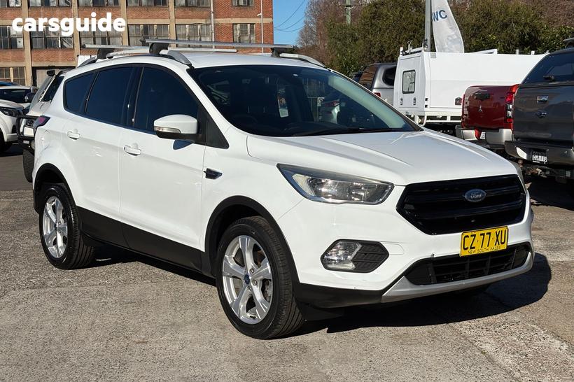 White 2017 Ford Escape Wagon Trend (Fwd)