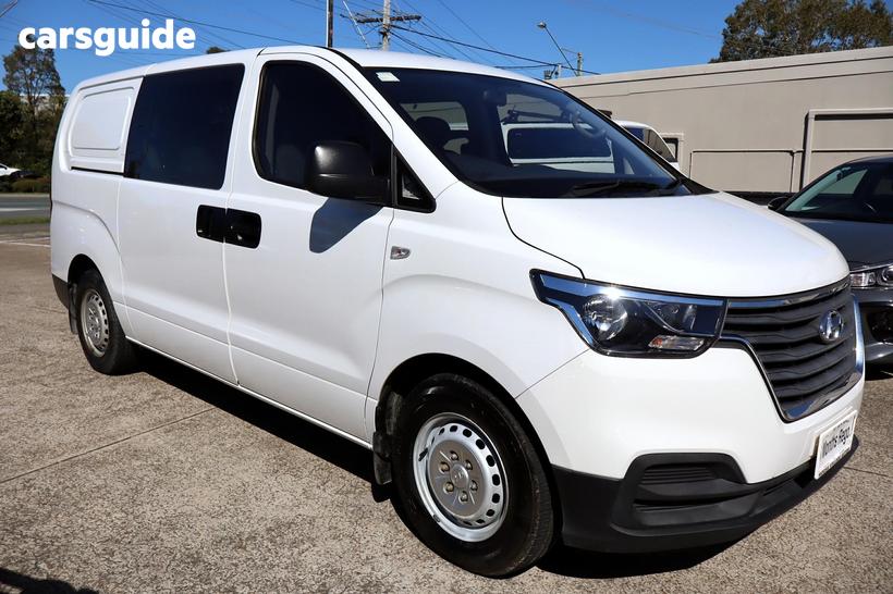 White 2021 Hyundai Iload Crew Van 6S Liftback