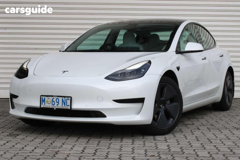 White 2022 Tesla Model 3 Sedan Rear-Wheel Drive