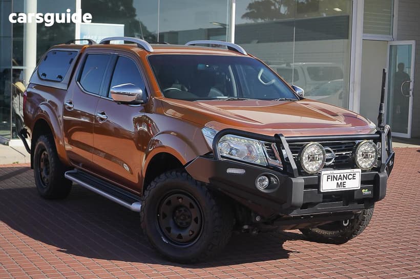 Gold 2018 Nissan Navara Dual Cab Pick-up St-X (4X4) (Leather Trim)