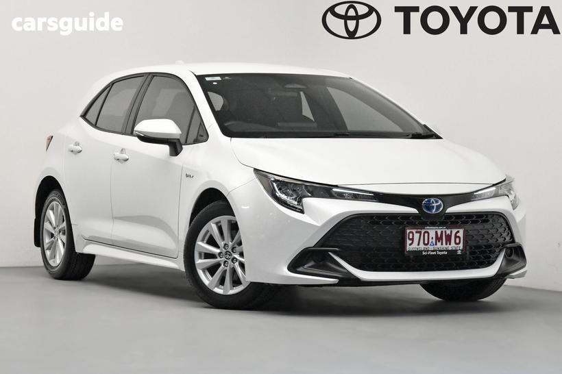 White 2025 Toyota Corolla Hatchback Ascent Sport Hybrid
