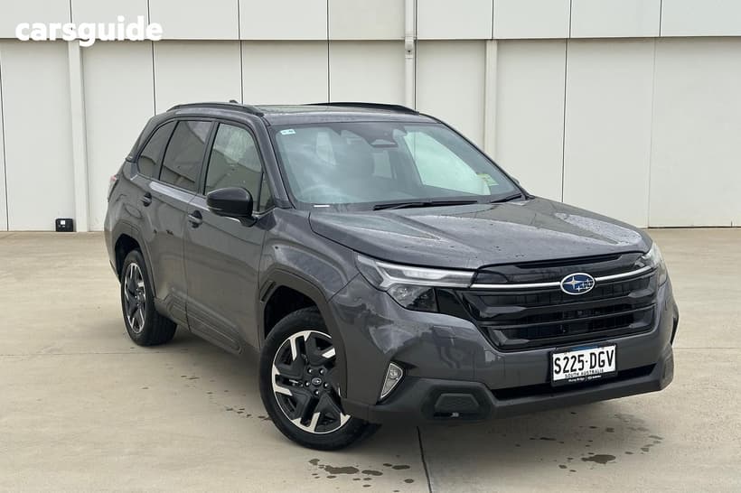 Grey 2025 Subaru Forester Wagon 2.5I Touring (Awd)