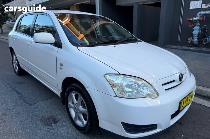 White 2006 Toyota Corolla Hatchback Conquest Seca