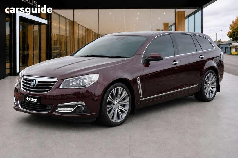 Red 2014 Holden Calais Sportswagon V