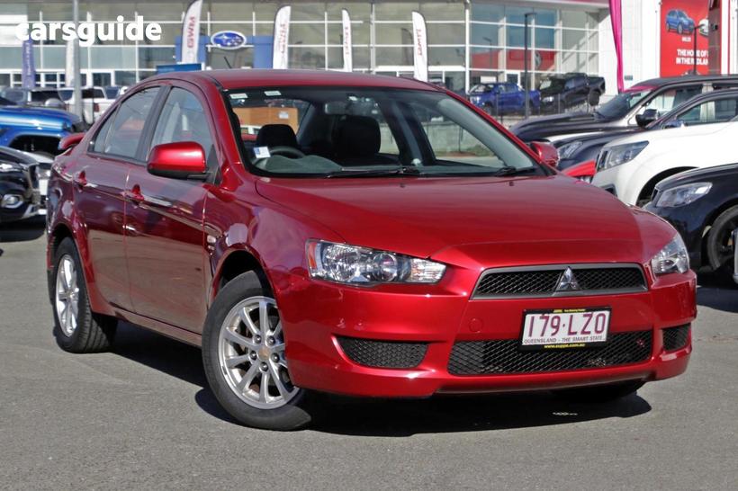Red 2009 Mitsubishi Lancer Sedan Es
