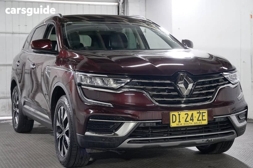 Red 2023 Renault Koleos Wagon Zen (4X2)