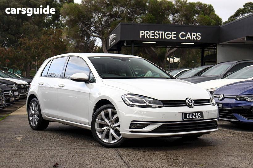 White 2018 Volkswagen Golf Hatchback 110 Tsi Highline