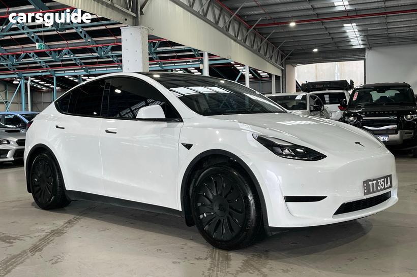 White 2022 Tesla Model Y Wagon Rear-Wheel Drive
