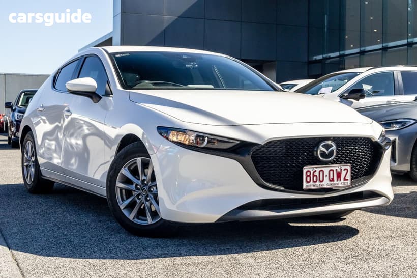 White 2020 Mazda 3 Hatchback G20 Pure