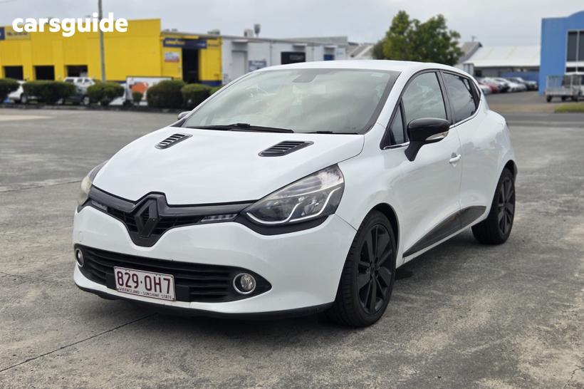 White 2013 Renault Clio Hatchback Dynamique