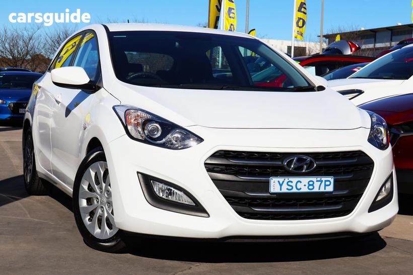 White 2016 Hyundai I30 Hatchback Active