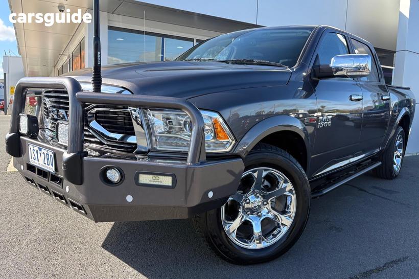 Grey 2019 RAM 1500 Crew Cab Utility Laramie (4X4) Fd3.9
