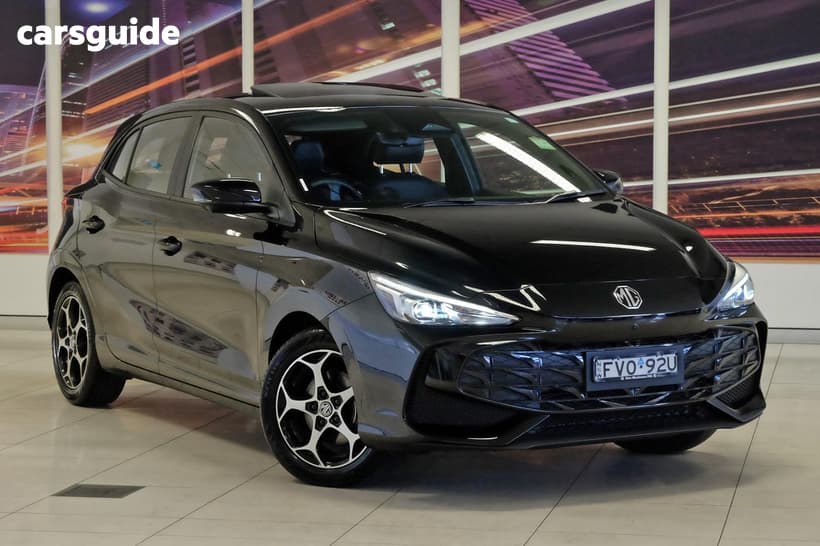 Black 2025 MG MG3 Hatchback Essence Hybrid+