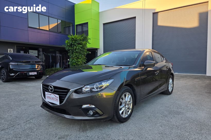 Brown 2015 Mazda 3 Sedan Maxx