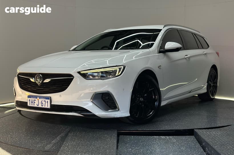 White 2018 Holden Commodore Sportswagon Rs