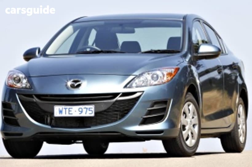Black 2013 Mazda 3 Hatchback Neo