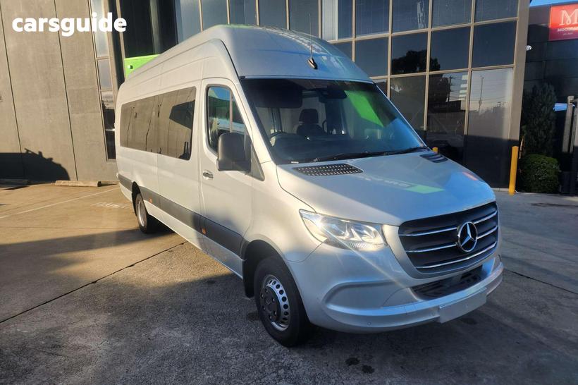 Silver 2023 Mercedes-Benz Sprinter Van 517Cdi Vs30 Mwb Rwd (5.0T)