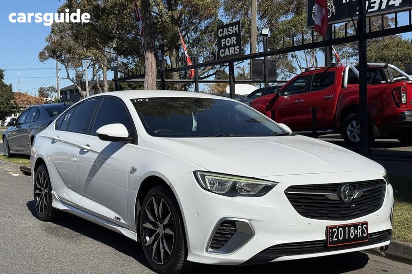 White 2019 Holden Commodore Liftback Rs-V
