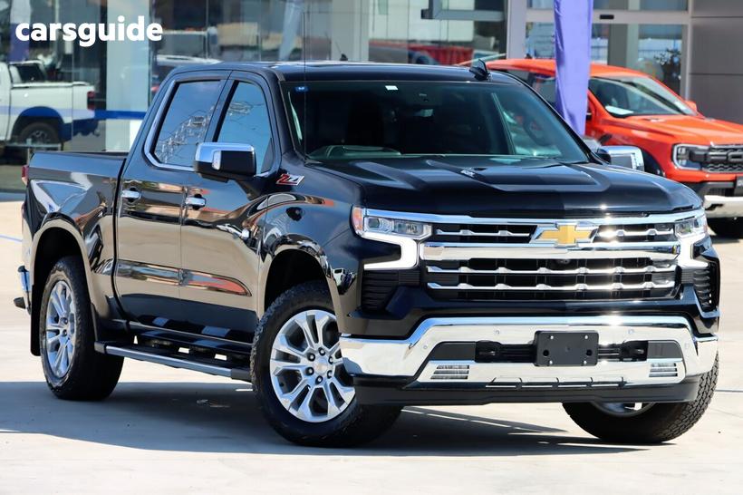 Black 2026 Chevrolet Silverado Crew Cab Pickup 1500 Ltz Premium