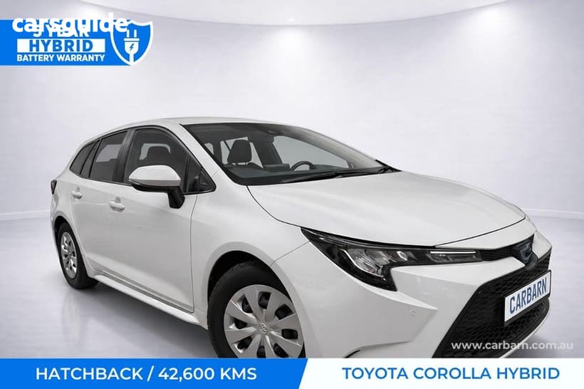 White 2022 Toyota Corolla Hatch TOURING HYBRID G-X PLUS