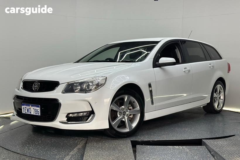 White 2016 Holden Commodore Sportswagon Sv6 Black Pack