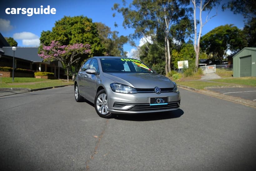Silver 2018 Volkswagen Golf Hatchback 110 Tsi Trendline