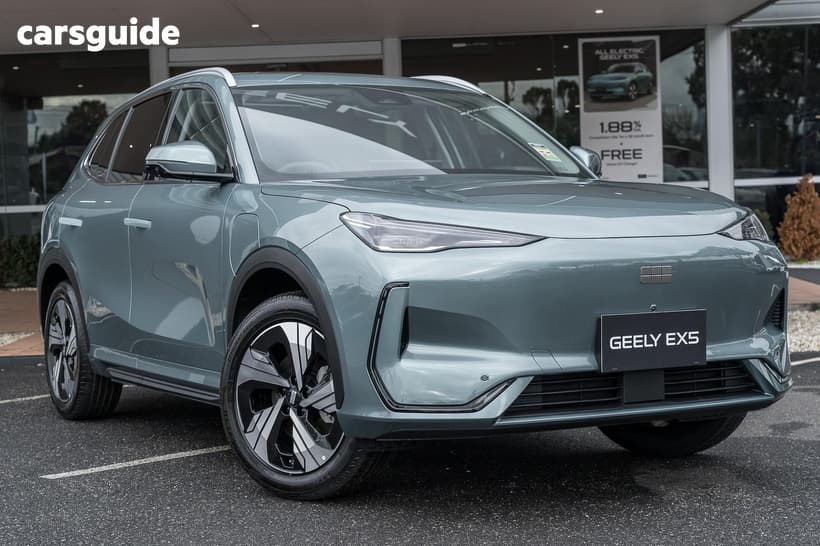 Green 2026 Geely EX5 Wagon Inspire Extended Range